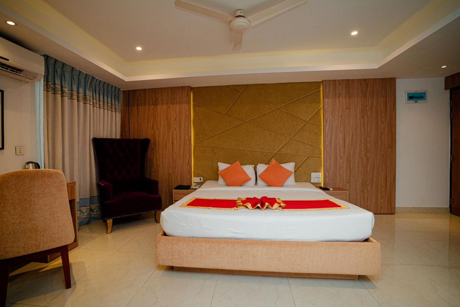Royal Raj Hotel Rajshahi Exterior foto